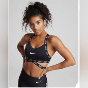 Nike Indy logo sports bra